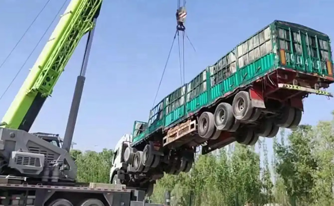 大新道路脱困救援案例